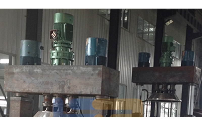 強力分散機美縫劑生產設備升降故障解決問題